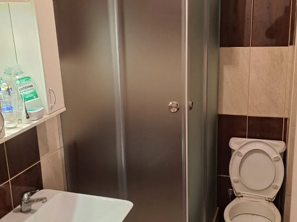 Zamena kade tuš kabinom