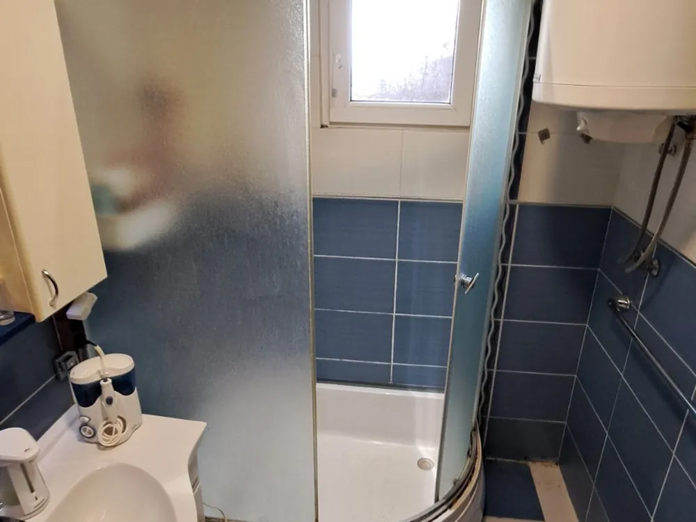 Zamena kade tuš kabinom